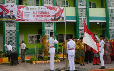 Semarak HUT Ke-81 RI, MAN 2 Labura Hadirkan Nuansa Kebinekaan melalui Pakaian Adat