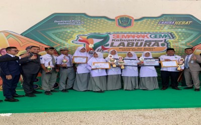 Sambut HUT Labura, MAN 2 Labura Raih 9 Trofi Diberbagai Kategori Lomba