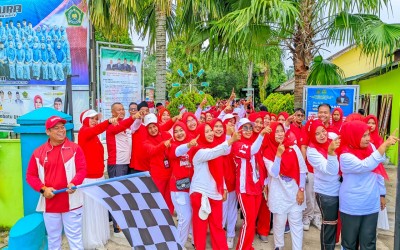 Memeriahkan HUT ke-80 RI, MAN 2 Labura Gelar Jalan Santai